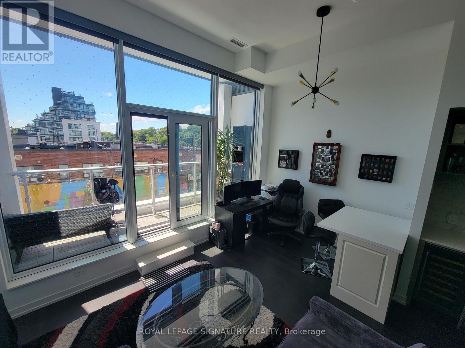 210 - 2020 Bathurst Street, Toronto, Ontario  M5P 0A6 - Photo 6 - C12943064
