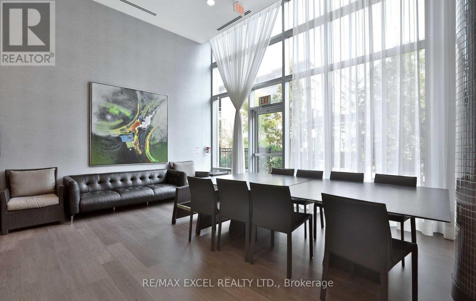 210 - 17 Anndale Drive, Toronto, Ontario  M2N 2W7 - Photo 5 - C12943138