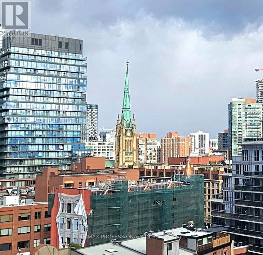 1208 Furnished - 38 The Esplanade, Toronto, Ontario  M5E 1A5 - Photo 24 - C12943146