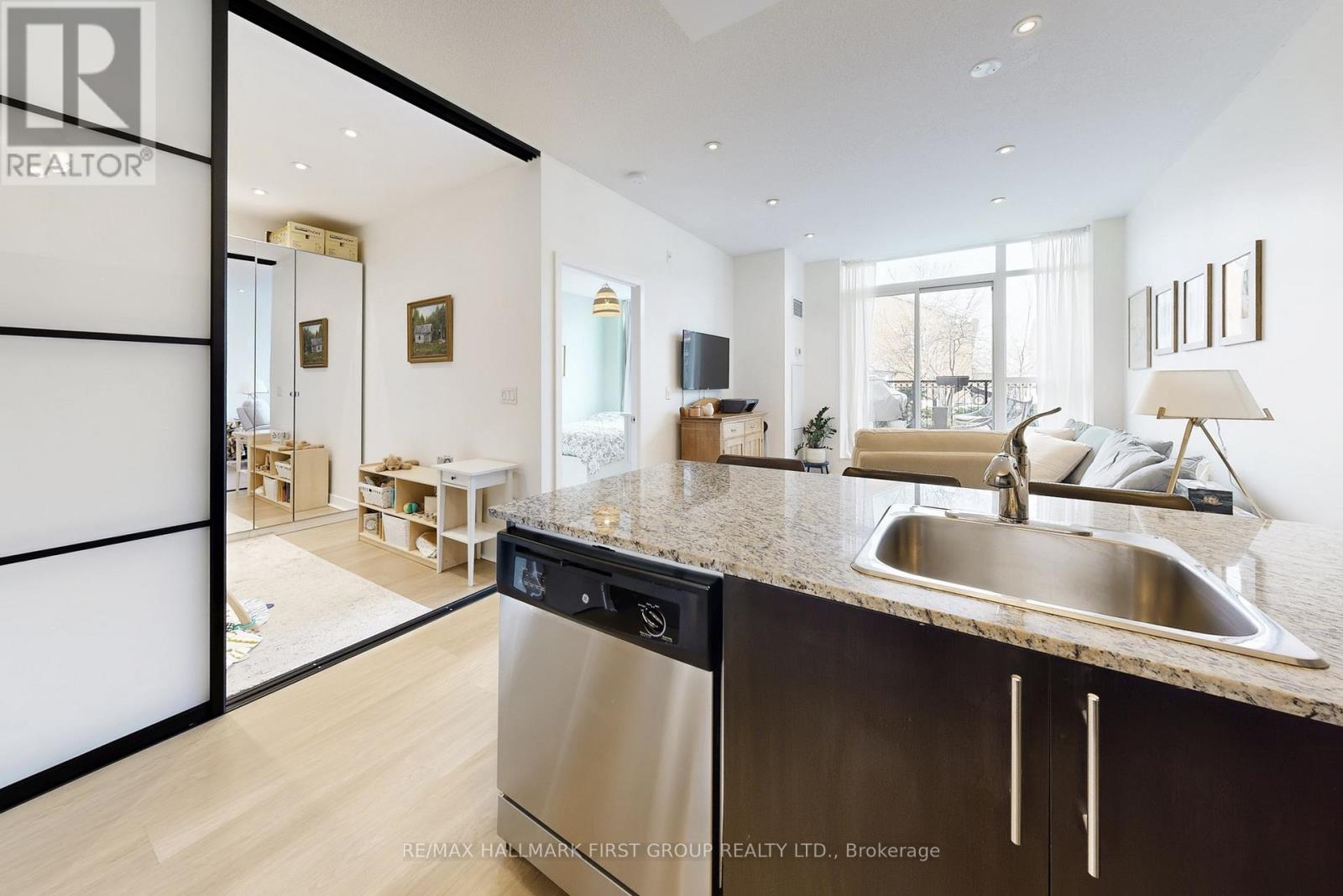 127 - 120 Dallimore Circle, Toronto, Ontario  M3C 4J1 - Photo 11 - C12943188