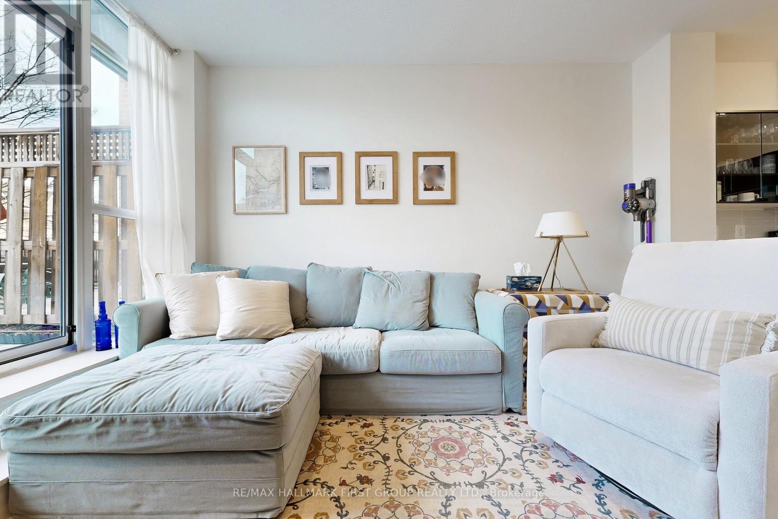 127 - 120 Dallimore Circle, Toronto, Ontario  M3C 4J1 - Photo 4 - C12943188