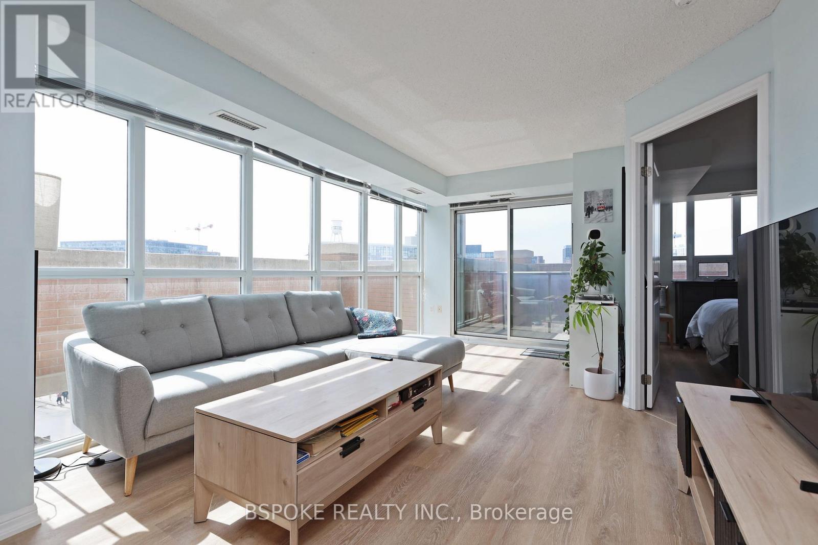 610 - 125 Western Battery Road, Toronto, Ontario  M6K 3R8 - Photo 3 - C12943212