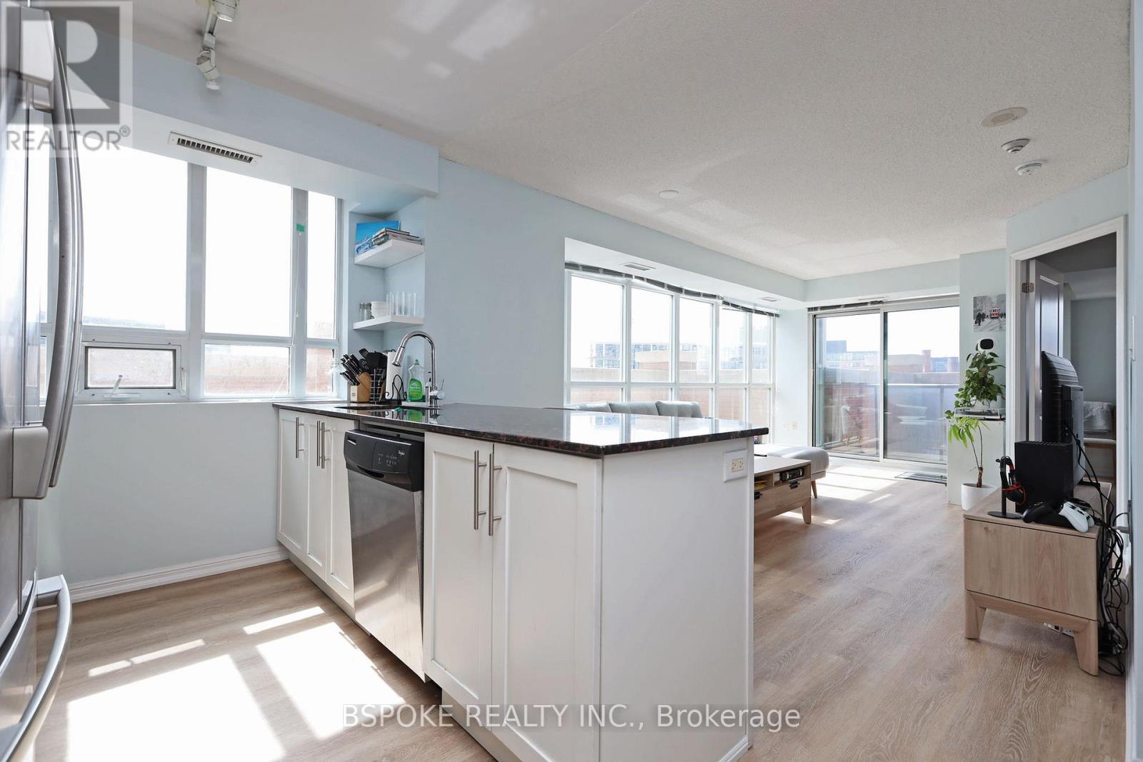 610 - 125 Western Battery Road, Toronto, Ontario  M6K 3R8 - Photo 8 - C12943212