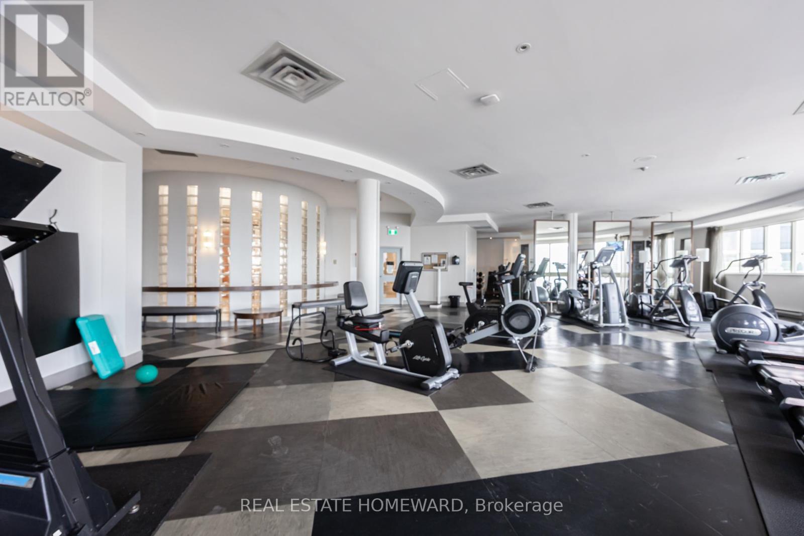 1712 - 25 The Esplanade, Toronto, Ontario  M5E 1W5 - Photo 20 - C12943240