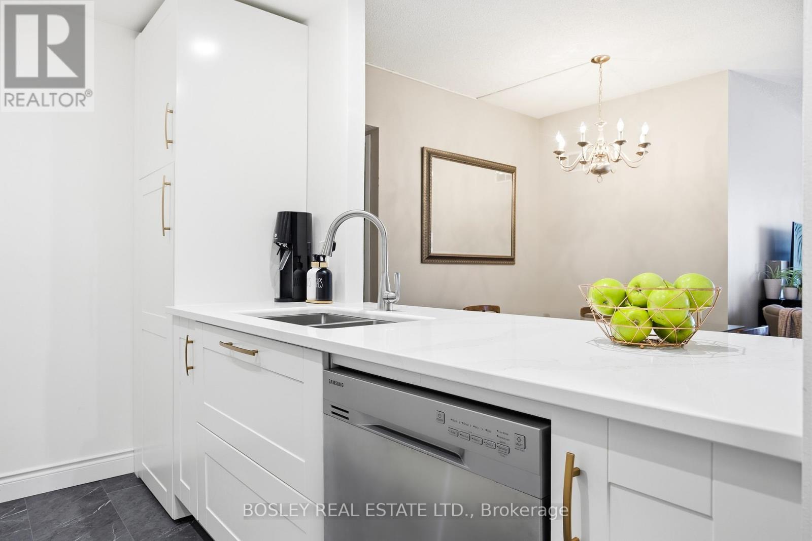 611 - 5 Concorde Place, Toronto, Ontario  M3C 3M8 - Photo 16 - C12943286