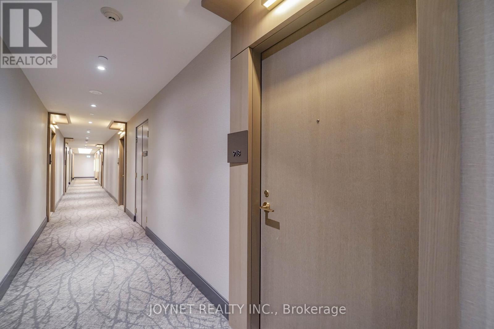 918 - 1 Edgewater Drive, Toronto, Ontario  M5A 0L1 - Photo 11 - C12943296