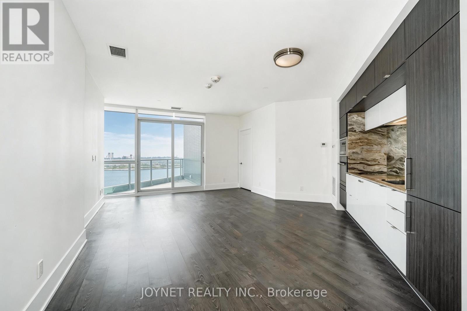 918 - 1 Edgewater Drive, Toronto, Ontario  M5A 0L1 - Photo 15 - C12943296