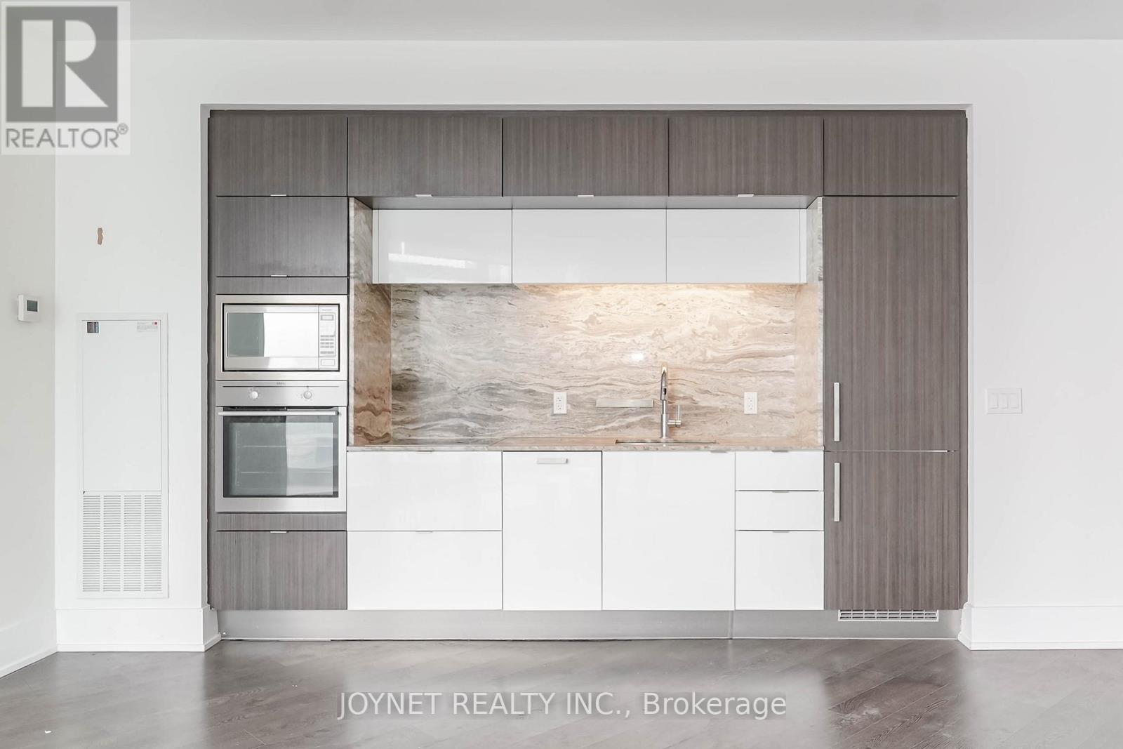 918 - 1 Edgewater Drive, Toronto, Ontario  M5A 0L1 - Photo 18 - C12943296