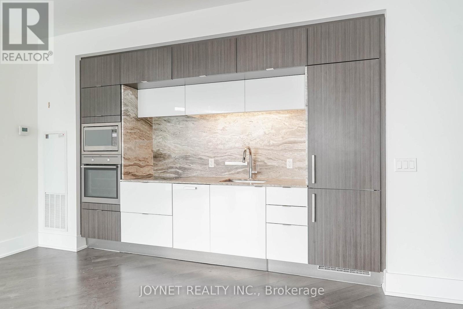 918 - 1 Edgewater Drive, Toronto, Ontario  M5A 0L1 - Photo 20 - C12943296