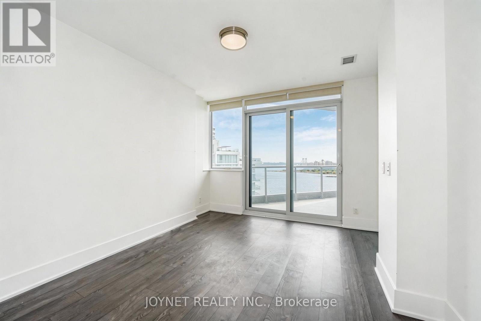 918 - 1 Edgewater Drive, Toronto, Ontario  M5A 0L1 - Photo 23 - C12943296