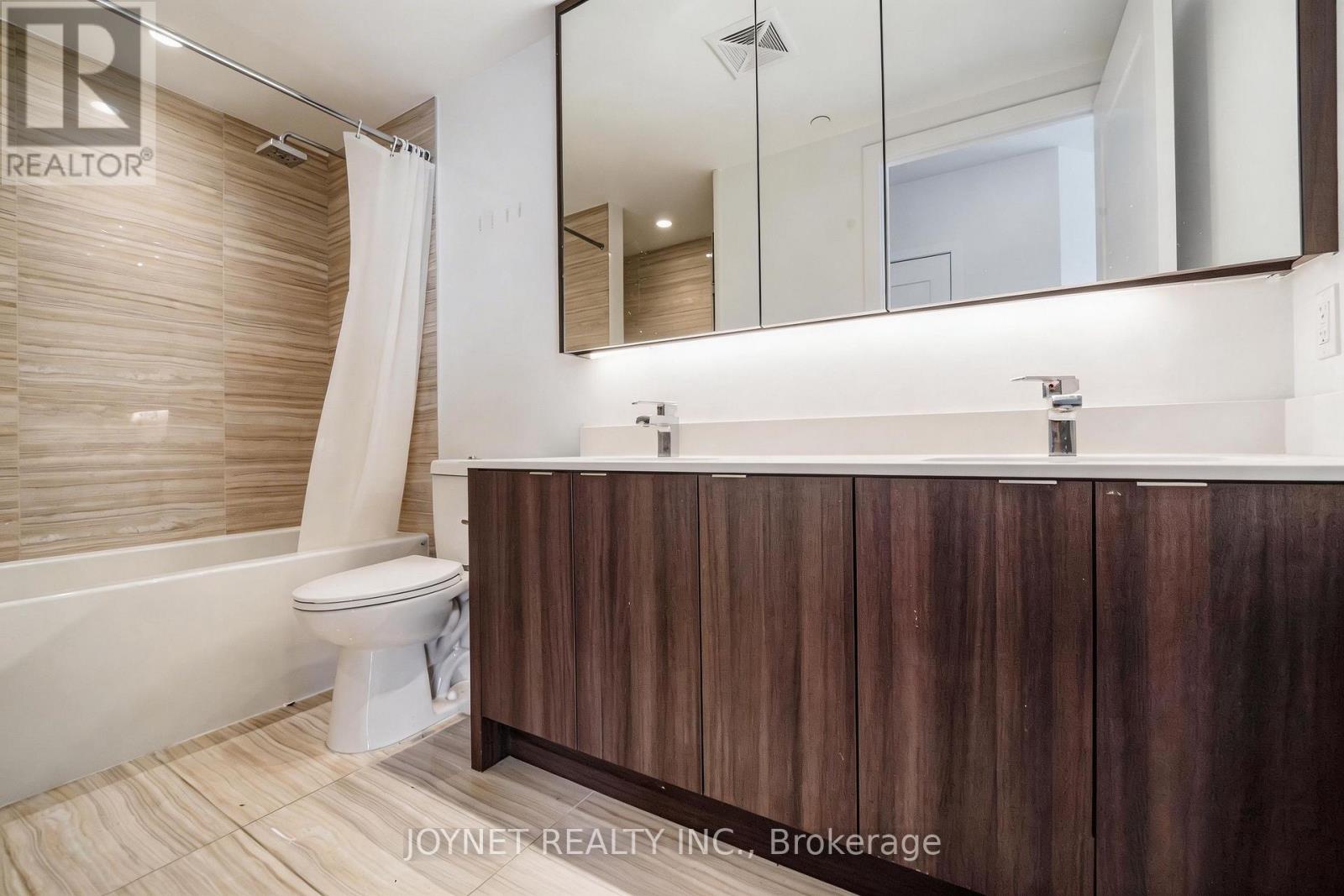 918 - 1 Edgewater Drive, Toronto, Ontario  M5A 0L1 - Photo 25 - C12943296