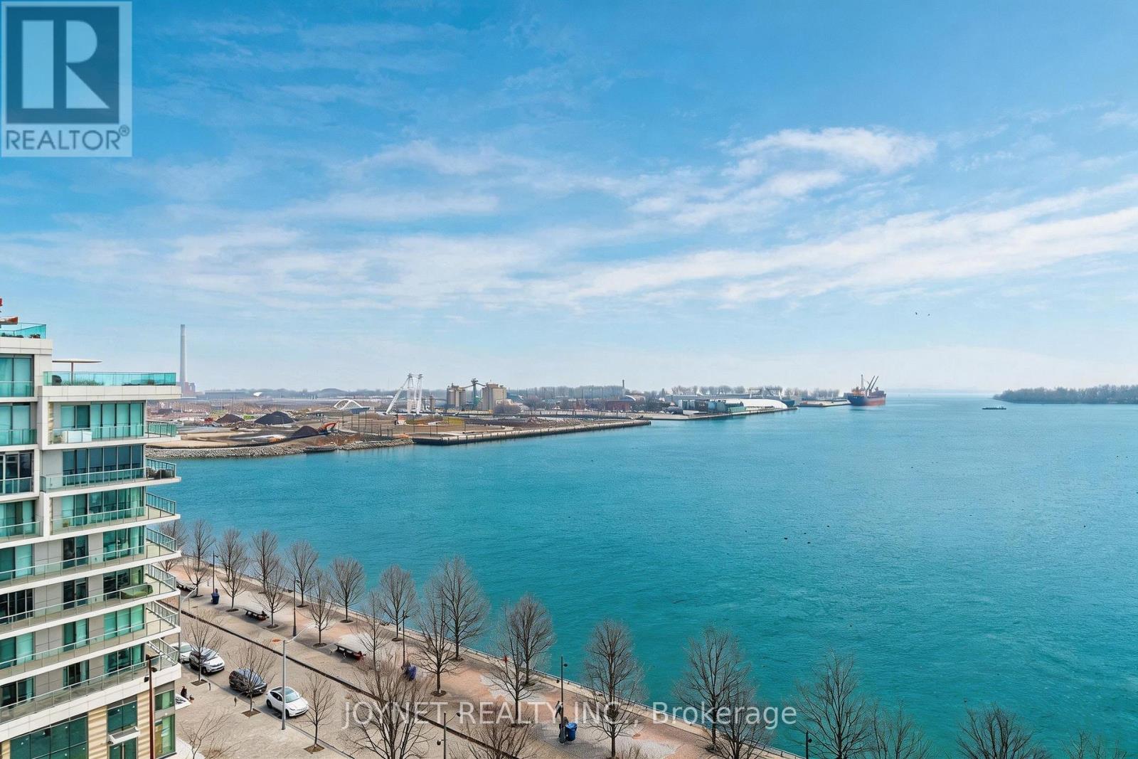 918 - 1 Edgewater Drive, Toronto, Ontario  M5A 0L1 - Photo 36 - C12943296