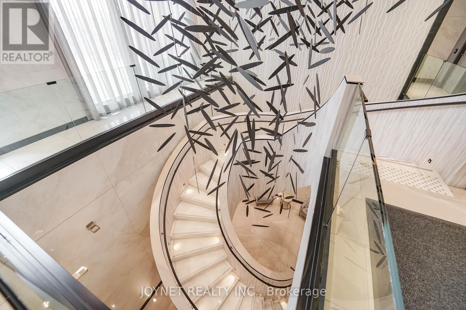 918 - 1 Edgewater Drive, Toronto, Ontario  M5A 0L1 - Photo 6 - C12943296