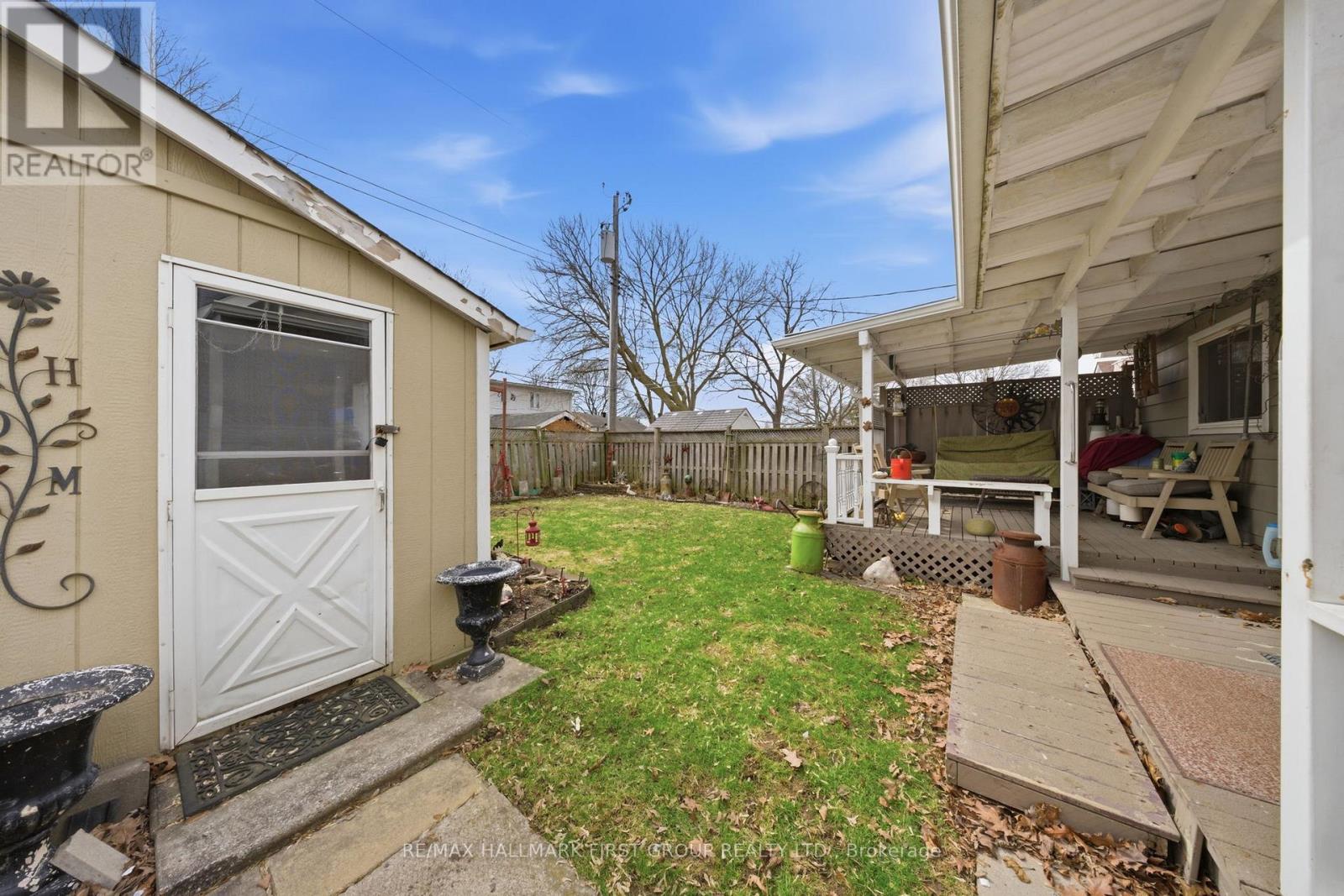 17 Brock Street, Ajax, Ontario  L1S 1S9 - Photo 18 - E12943280