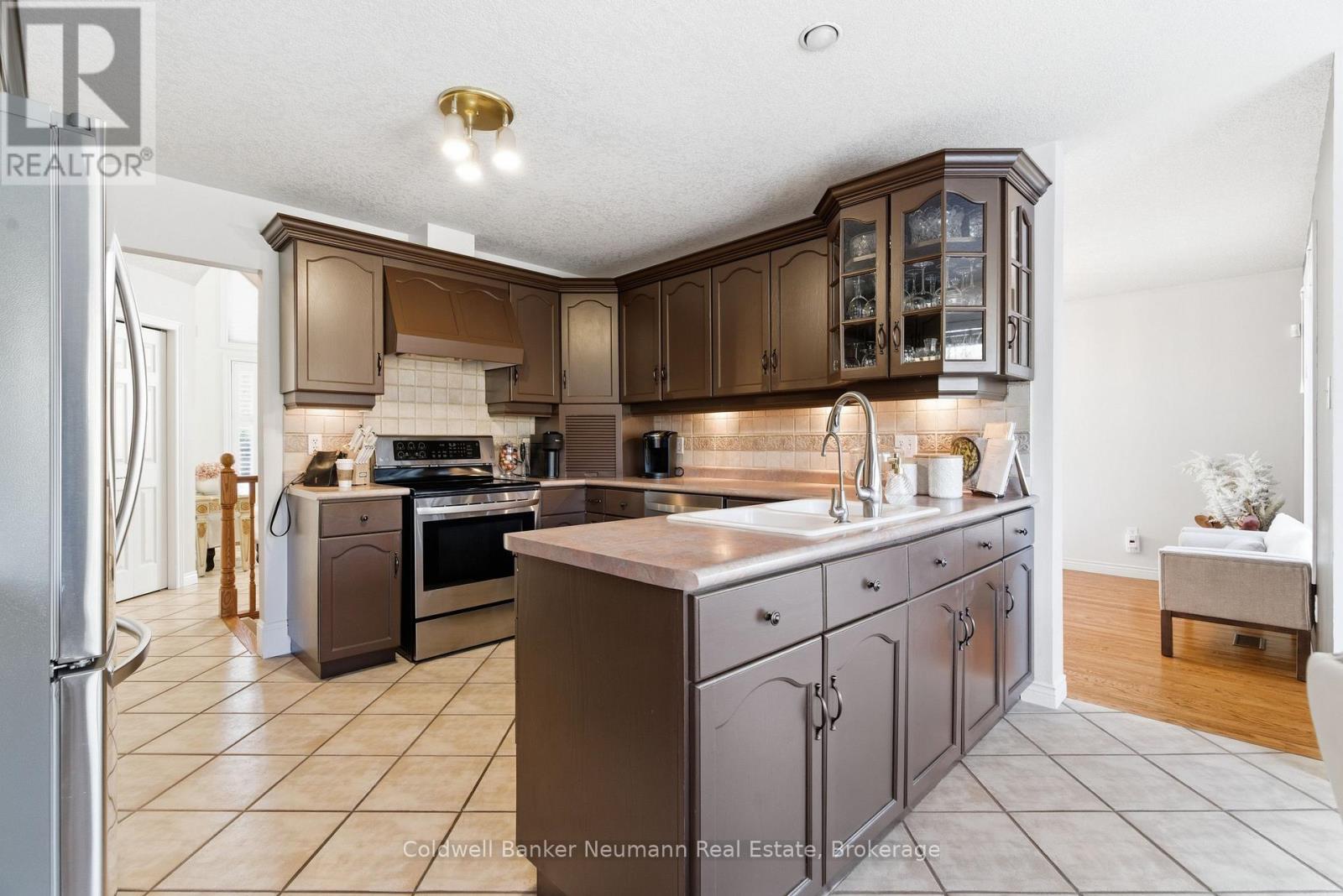 45 Fieldstone Road, Guelph, Ontario  N1L 1B4 - Photo 12 - X12866612