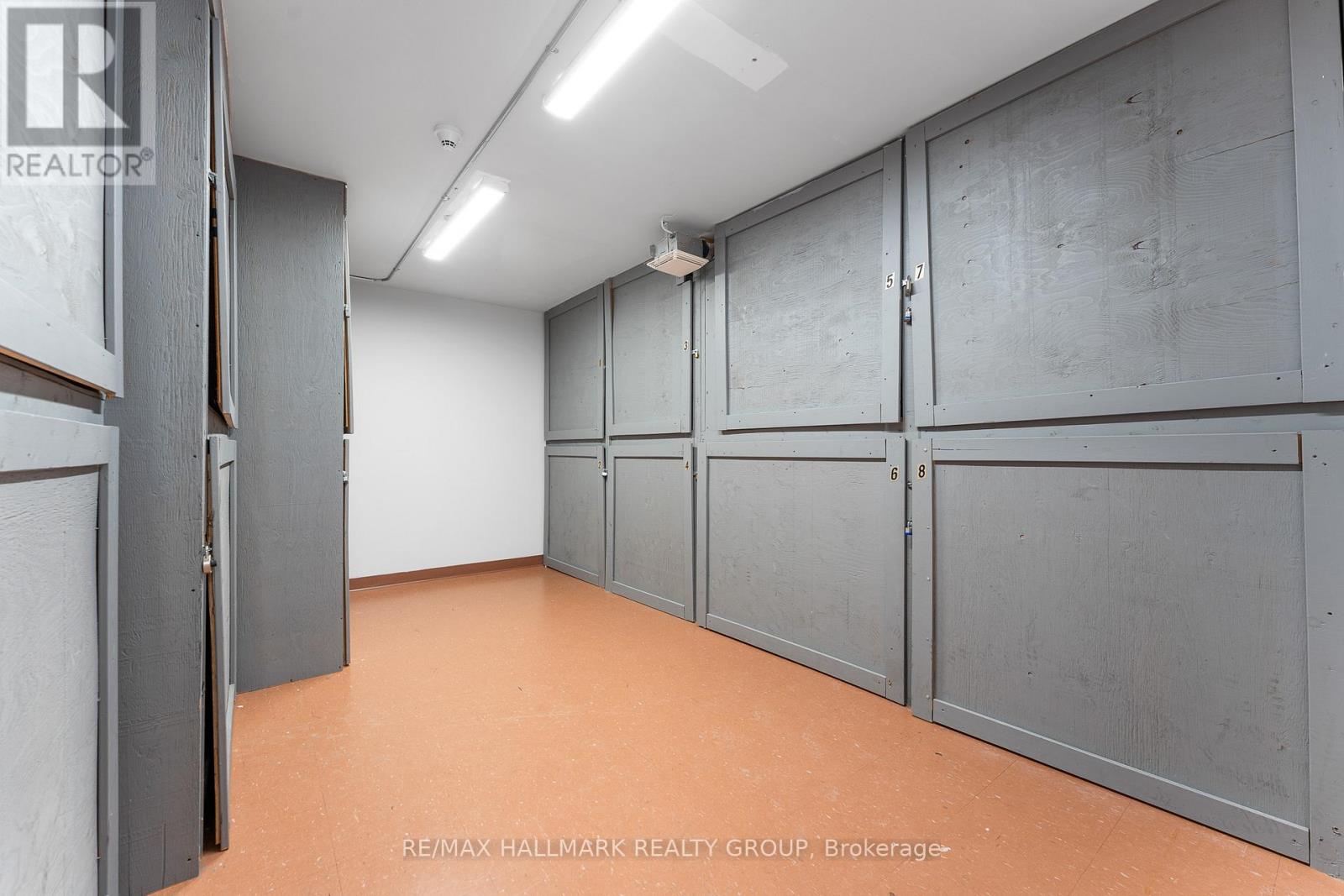 401 - 646 Cummings Avenue, Ottawa, Ontario  K1K 2K6 - Photo 33 - X12943076