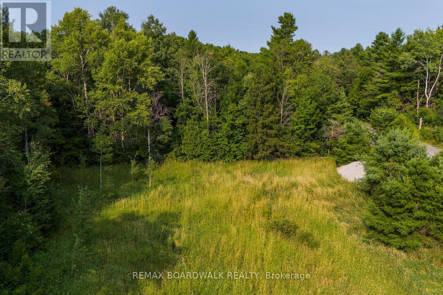 752 BENNETT LAKE ROAD, Tay Valley, Ontario