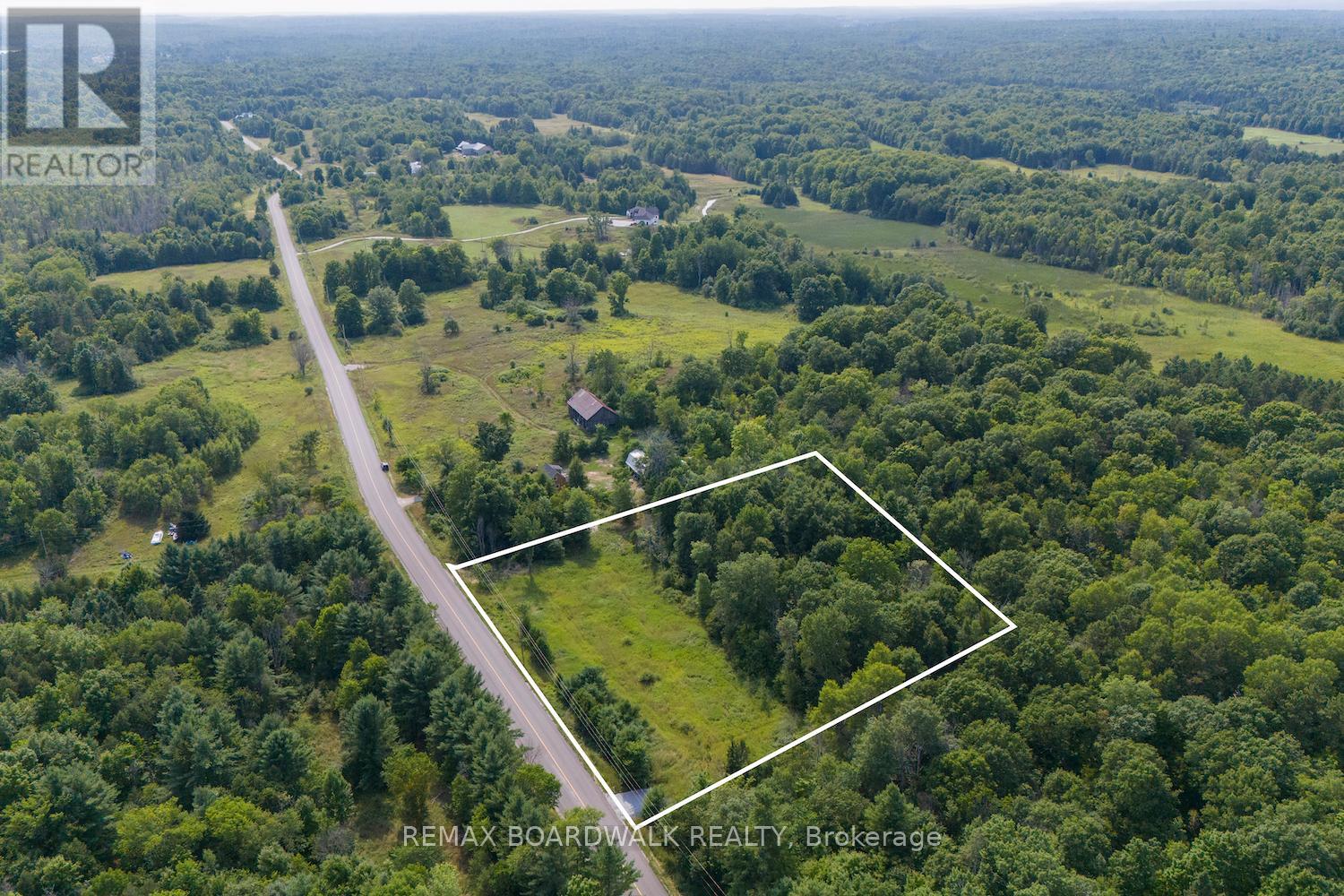 752 Bennett Lake Road, Tay Valley, Ontario  K0G 1A0 - Photo 16 - X12943078