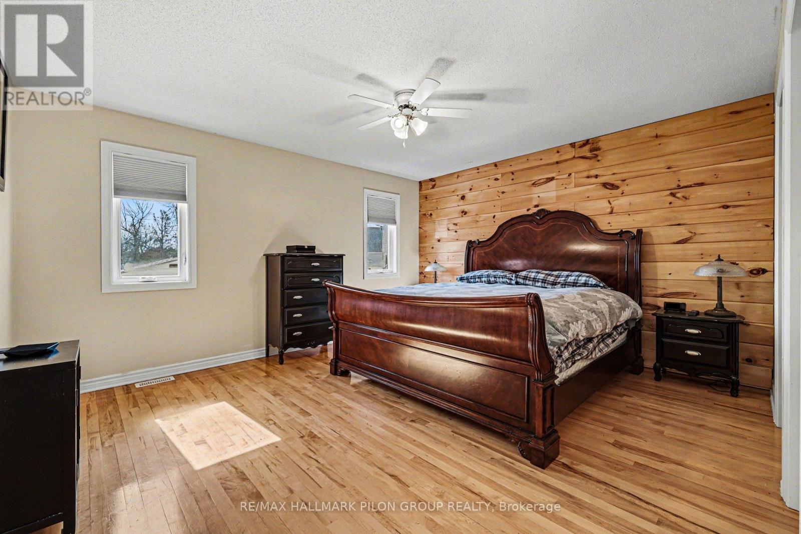 18 Abbey Crescent, Russell, Ontario  K4R 0B5 - Photo 12 - X12943124