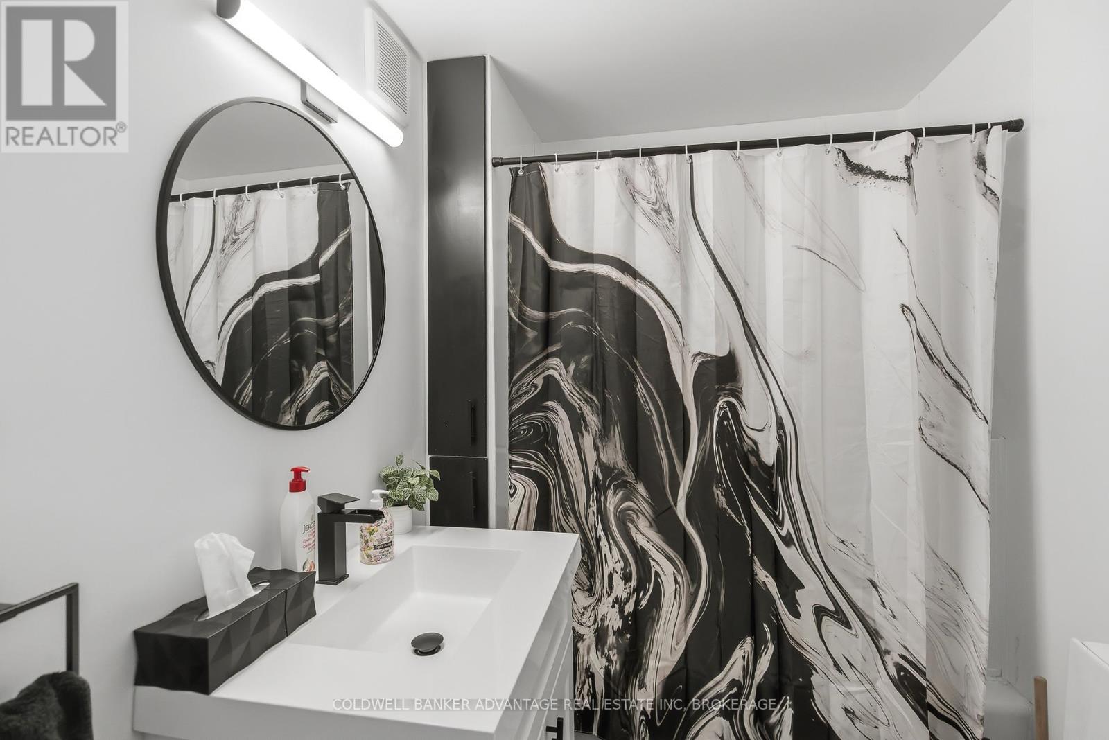 229 Chaffey Street, Welland, Ontario  L3B 2Y7 - Photo 13 - X12943054