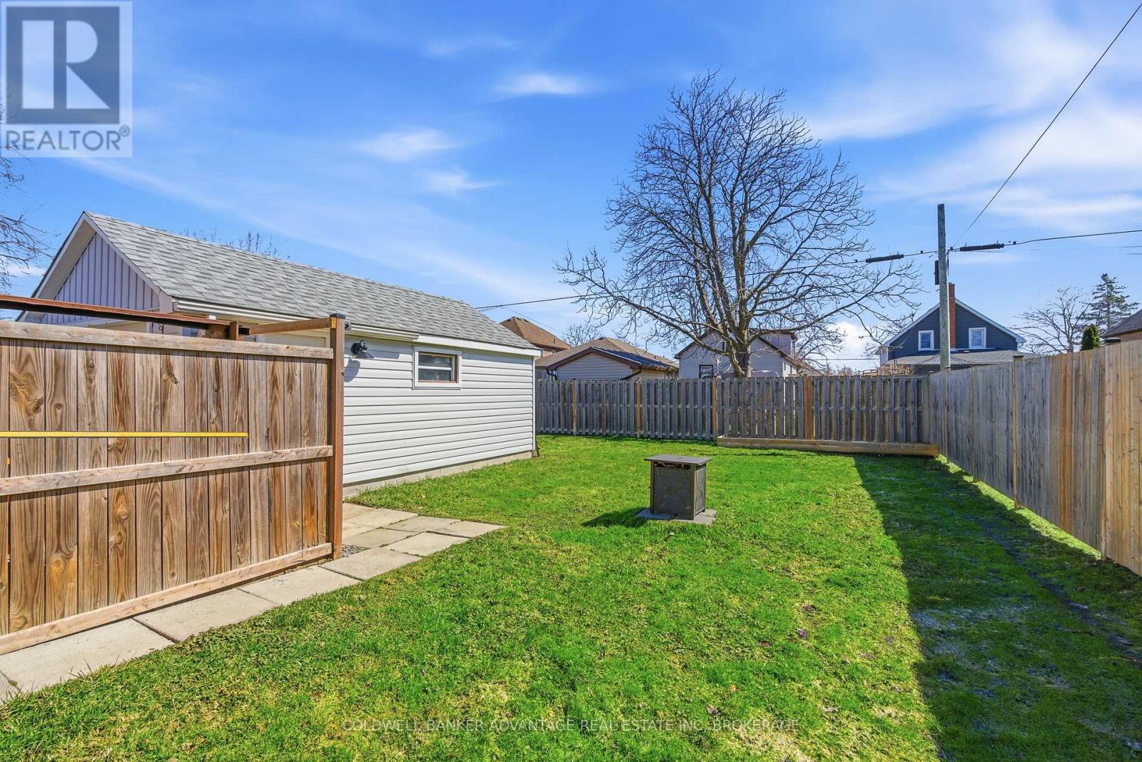 229 Chaffey Street, Welland, Ontario  L3B 2Y7 - Photo 24 - X12943054