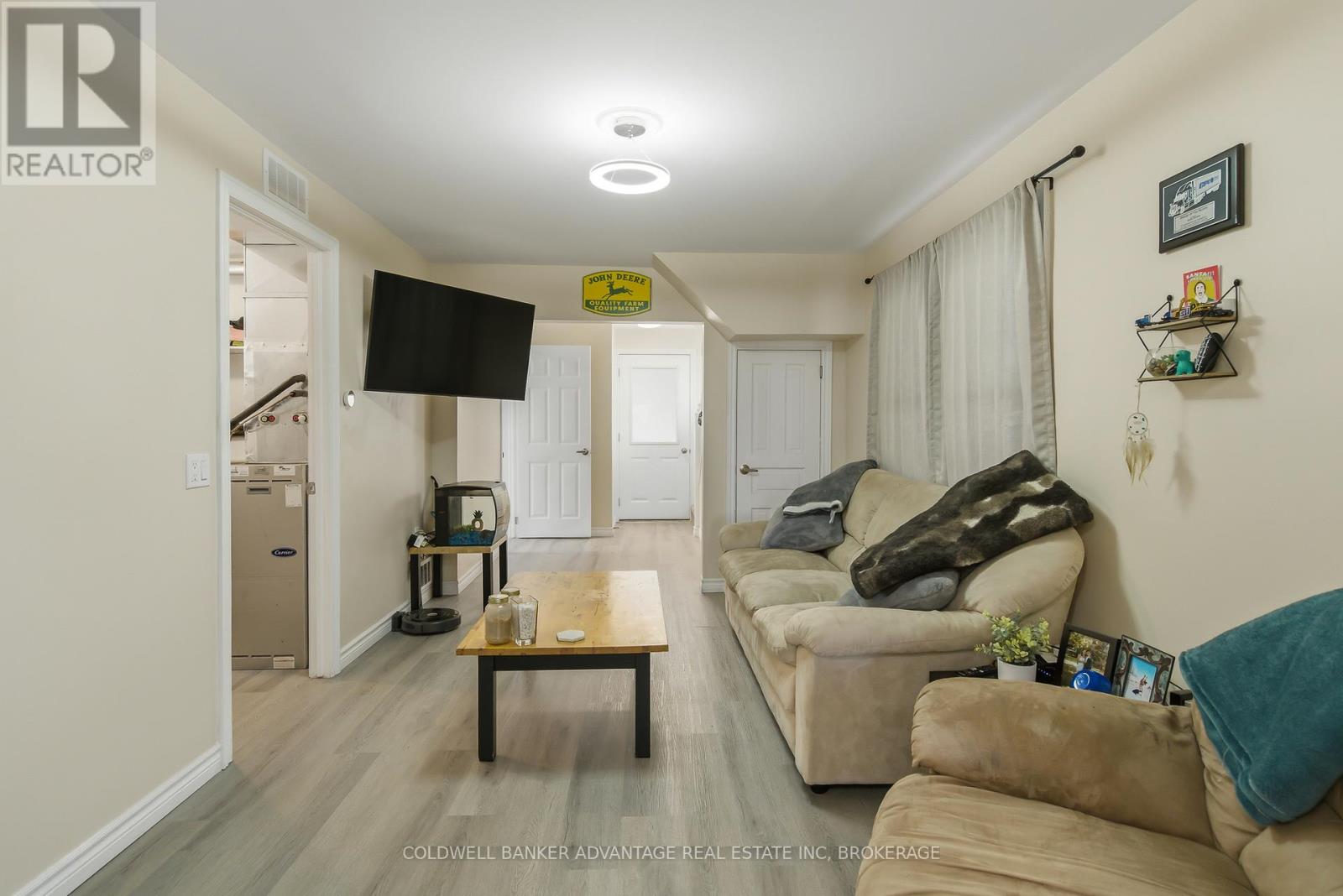 229 Chaffey Street, Welland, Ontario  L3B 2Y7 - Photo 7 - X12943054