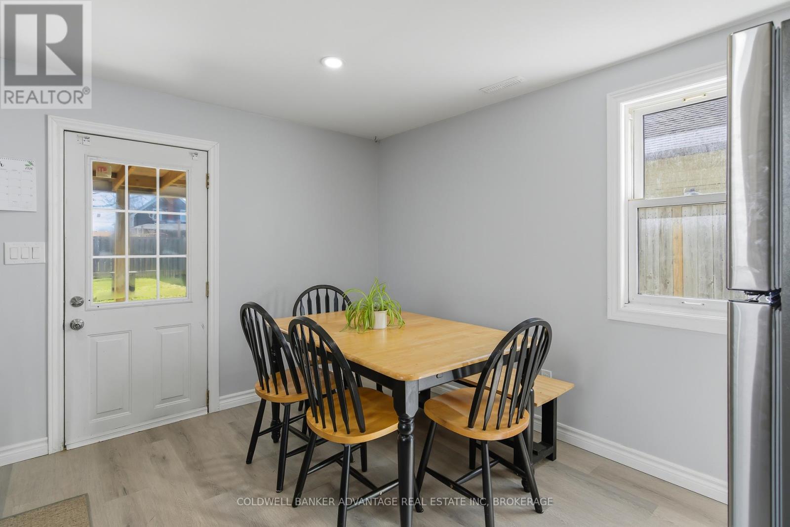 229 Chaffey Street, Welland, Ontario  L3B 2Y7 - Photo 8 - X12943054