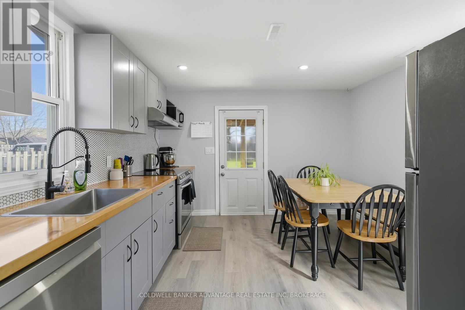 229 Chaffey Street, Welland, Ontario  L3B 2Y7 - Photo 9 - X12943054