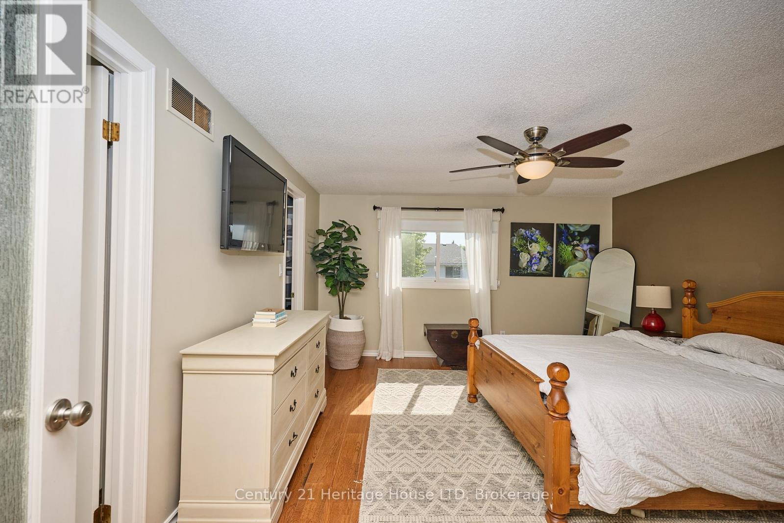 57 Keefer Road, Thorold, Ontario  L2V 4W5 - Photo 20 - X12943260