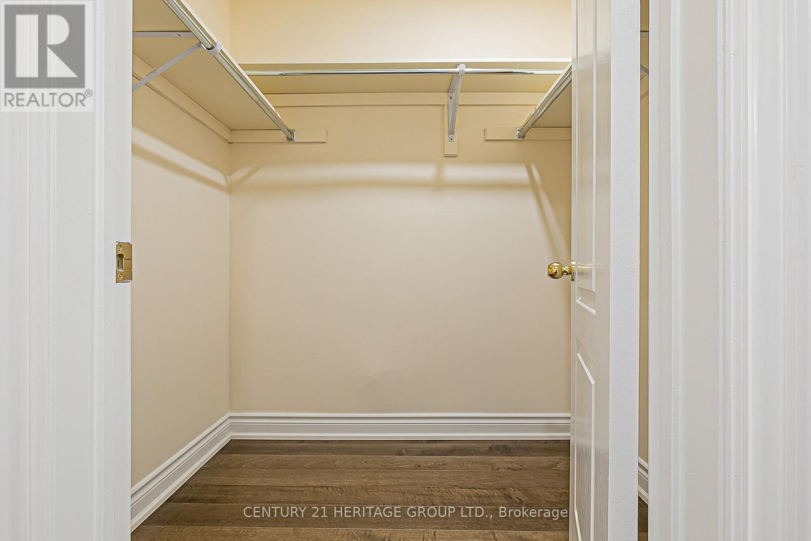 20 Trish Drive, Richmond Hill, Ontario  L4E 5C5 - Photo 18 - N12943040