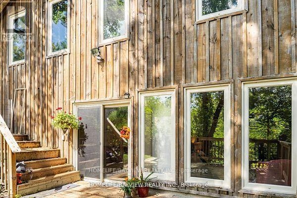 6195 Churchill Drive E, Whitchurch-Stouffville, Ontario  L4A 7X3 - Photo 13 - N12943152