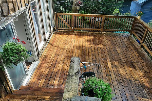 6195 Churchill Drive E, Whitchurch-Stouffville, Ontario  L4A 7X3 - Photo 16 - N12943152