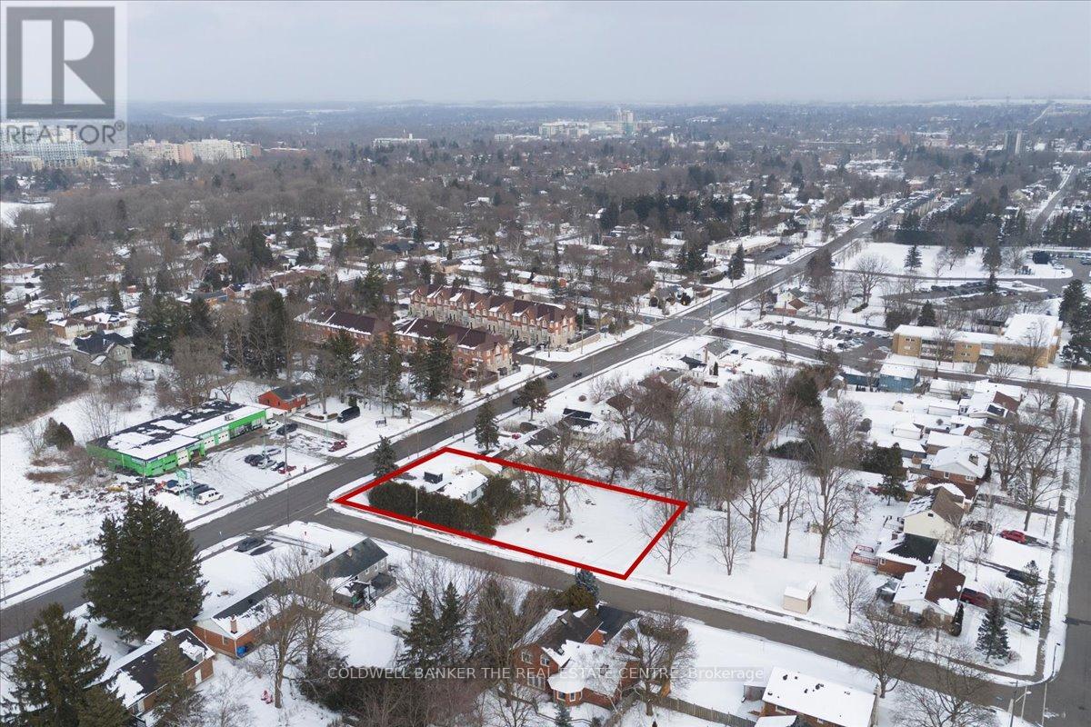 98 Eagle Street, Newmarket, Ontario  L3Y 1J4 - Photo 24 - N12943156