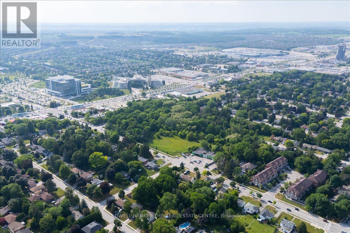 98 Eagle Street, Newmarket, Ontario  L3Y 1J4 - Photo 32 - N12943156
