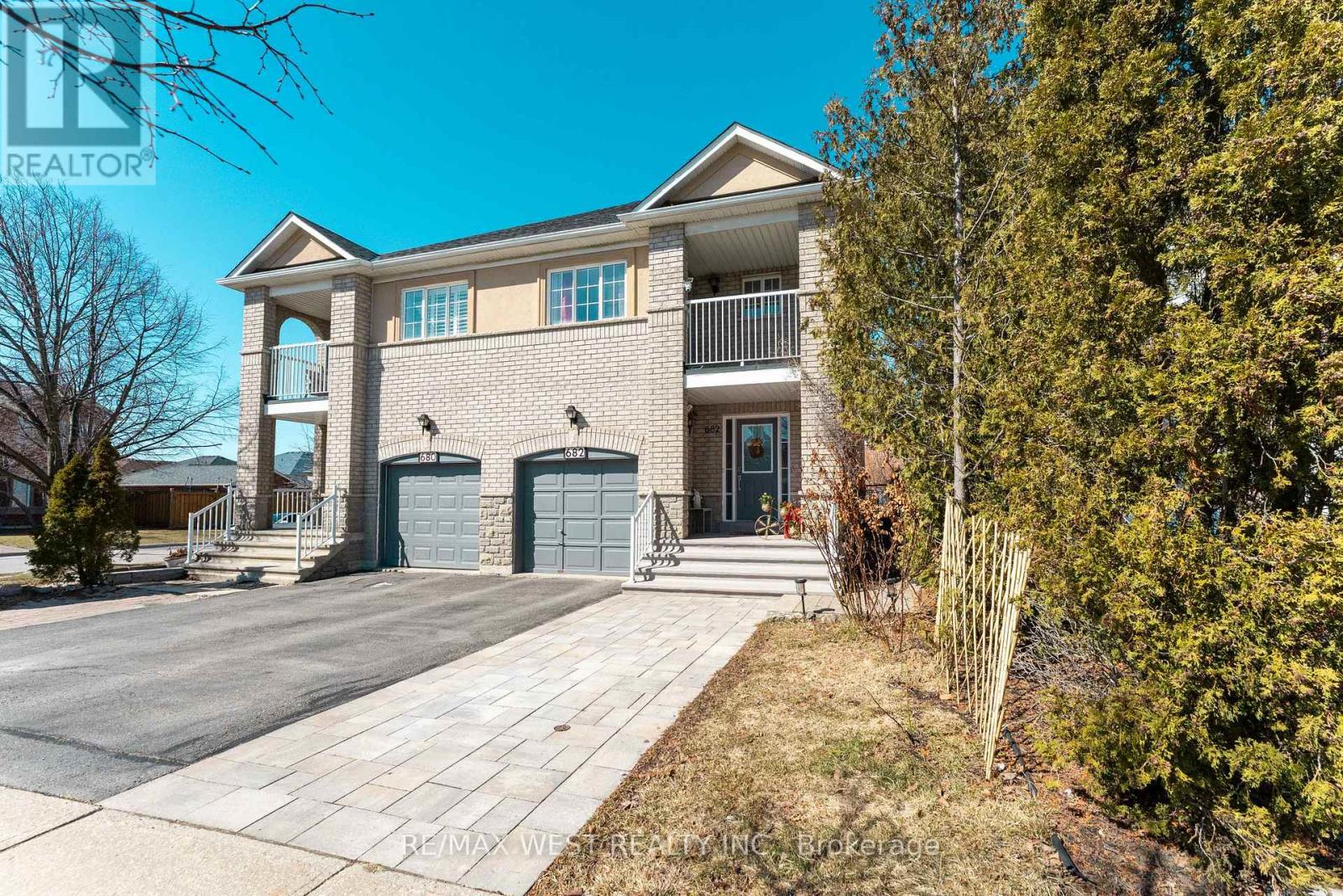 682 Napa Valley Avenue, Vaughan, Ontario  L4H 2J1 - Photo 3 - N12943204