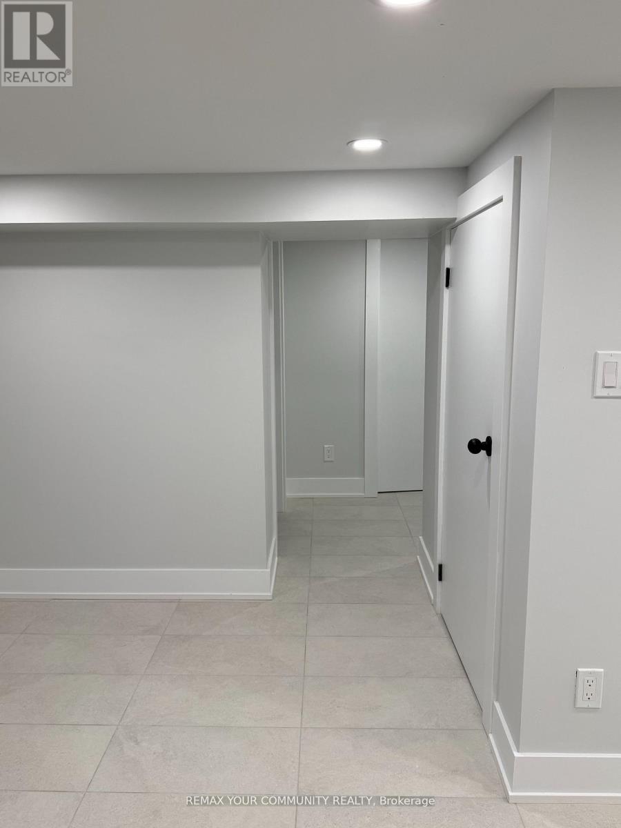 5 (Bsmt) - 88 Spruce Street W, Aurora, Ontario  L4G 1S1 - Photo 12 - N12943218