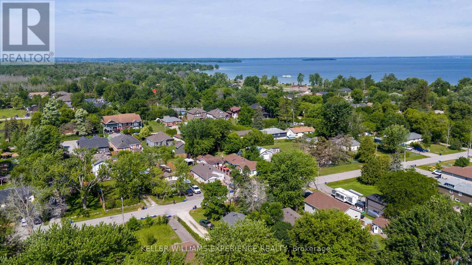 767 Sedore Avenue, Georgina, Ontario  L0E 1S0 - Photo 12 - N12943238