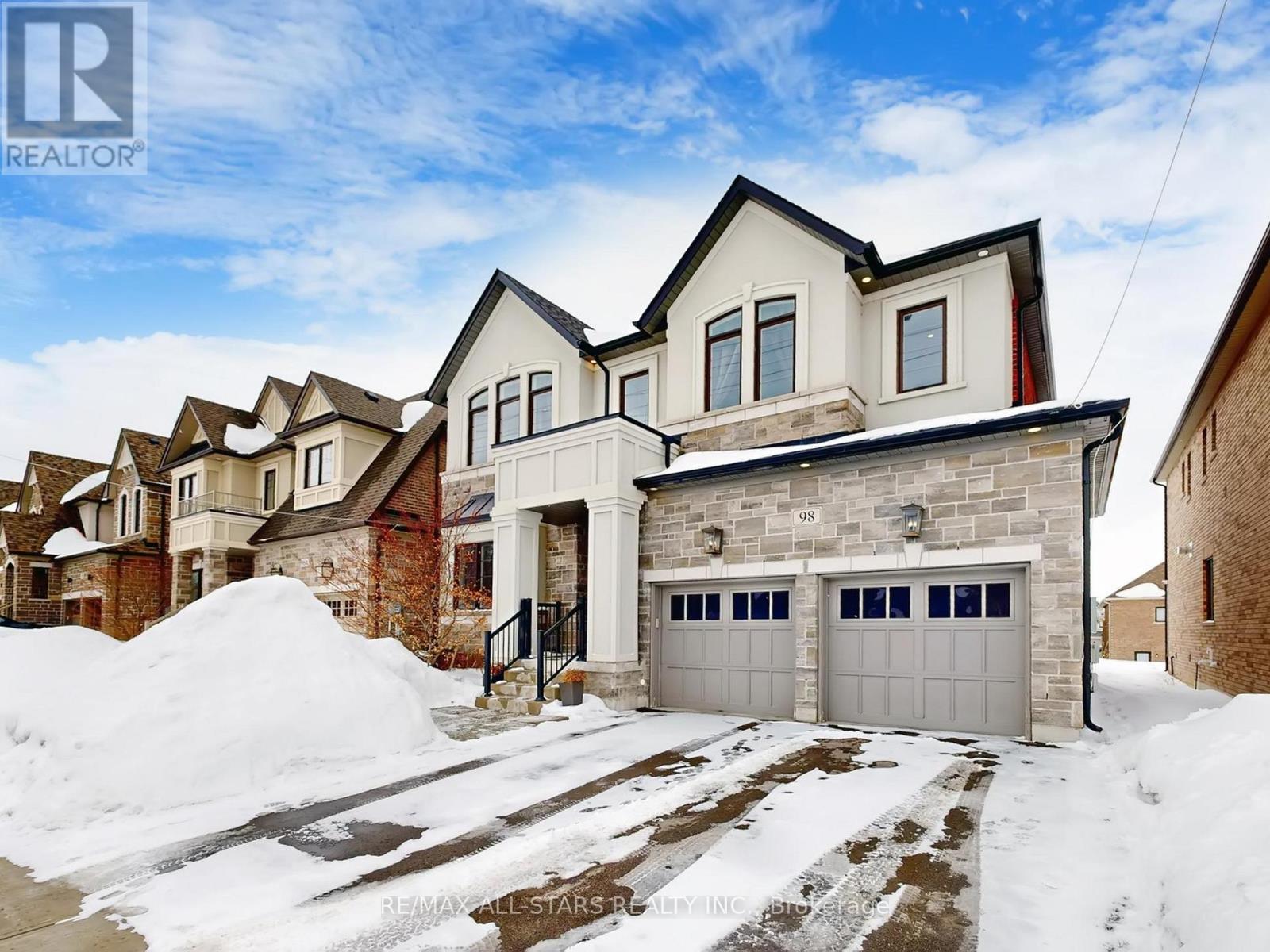 98 CHURCH STREET, Georgina, Ontario