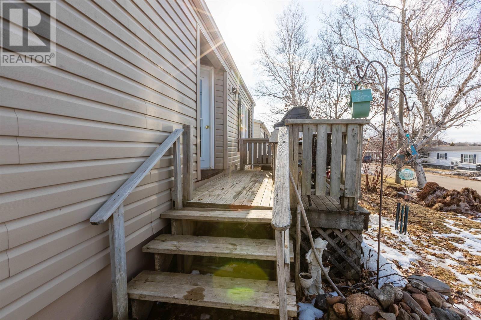 102 Heritage Drive, Cornwall, Prince Edward Island  C0A 1H5 - Photo 24 - 202605993