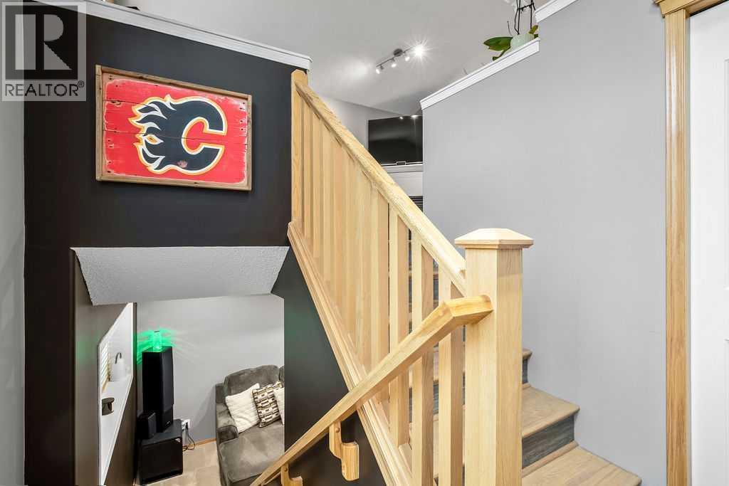 128 Cramond Crescent SE, Calgary, Alberta  T3M 1B8 - Photo 4 - A2241389