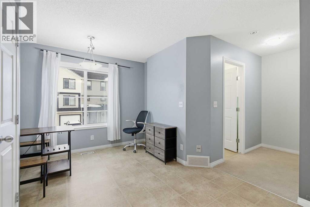166 Everhollow Heights Sw, Calgary, Alberta  T2Y 5B3 - Photo 14 - A2276181