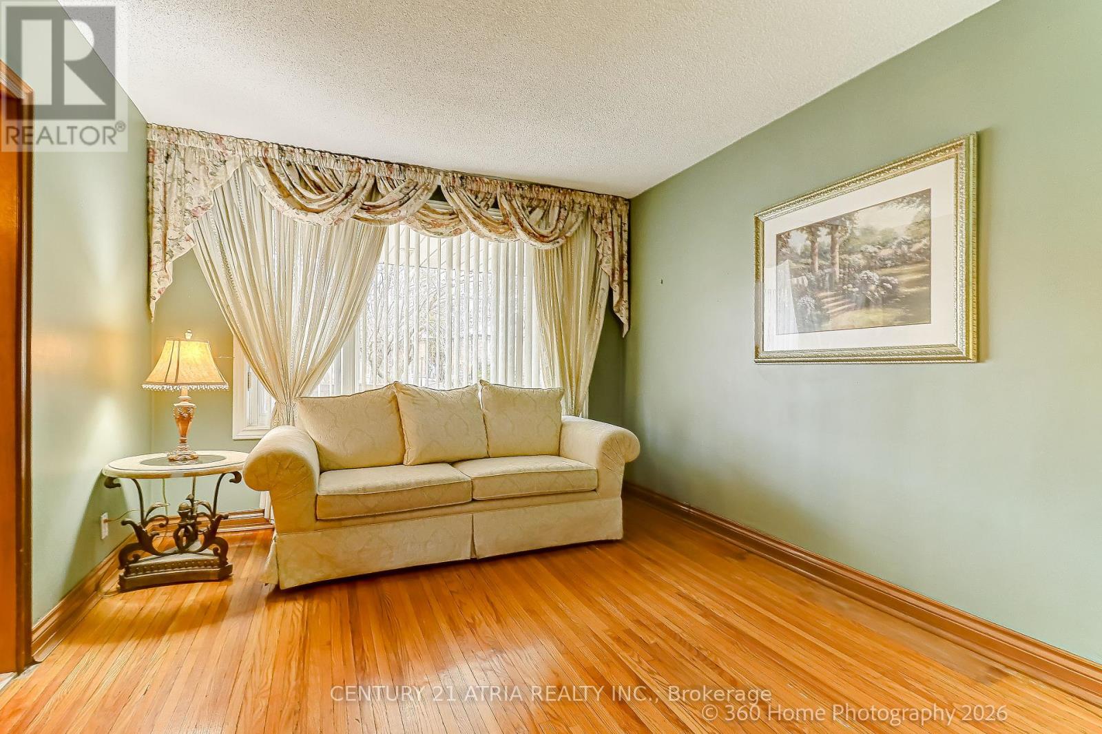 23 Tumpane Street, Toronto, Ontario  M3M 1L5 - Photo 1 - W12943088