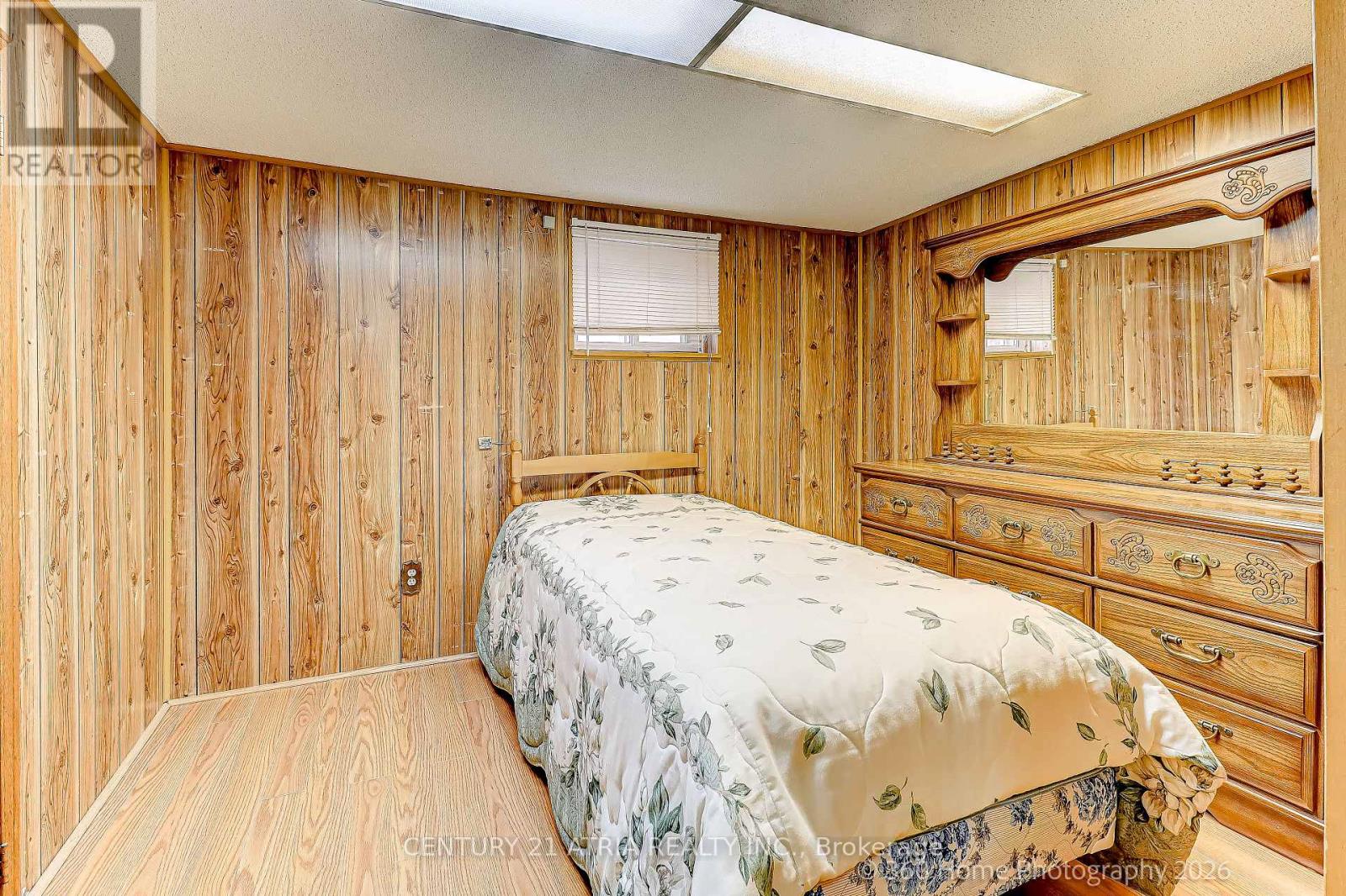 23 Tumpane Street, Toronto, Ontario  M3M 1L5 - Photo 16 - W12943088