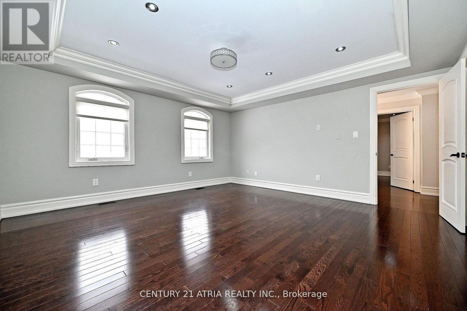 350 Queen Mary Drive, Oakville, Ontario  L6K 3L8 - Photo 23 - W12943128