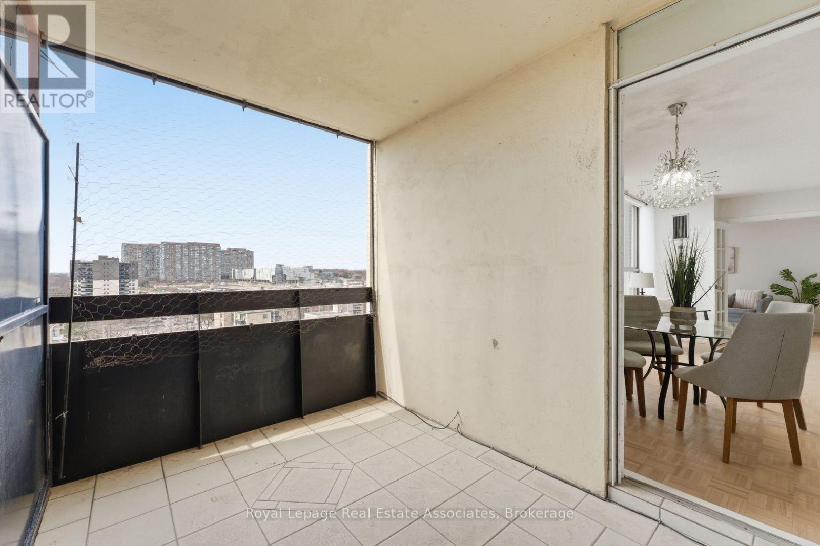 1010 - 3170 Kirwin Avenue, Mississauga, Ontario  L5A 3R1 - Photo 28 - W12943160