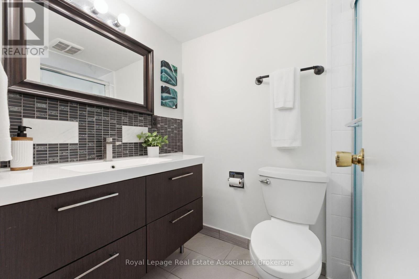 1010 - 3170 Kirwin Avenue, Mississauga, Ontario  L5A 3R1 - Photo 29 - W12943160