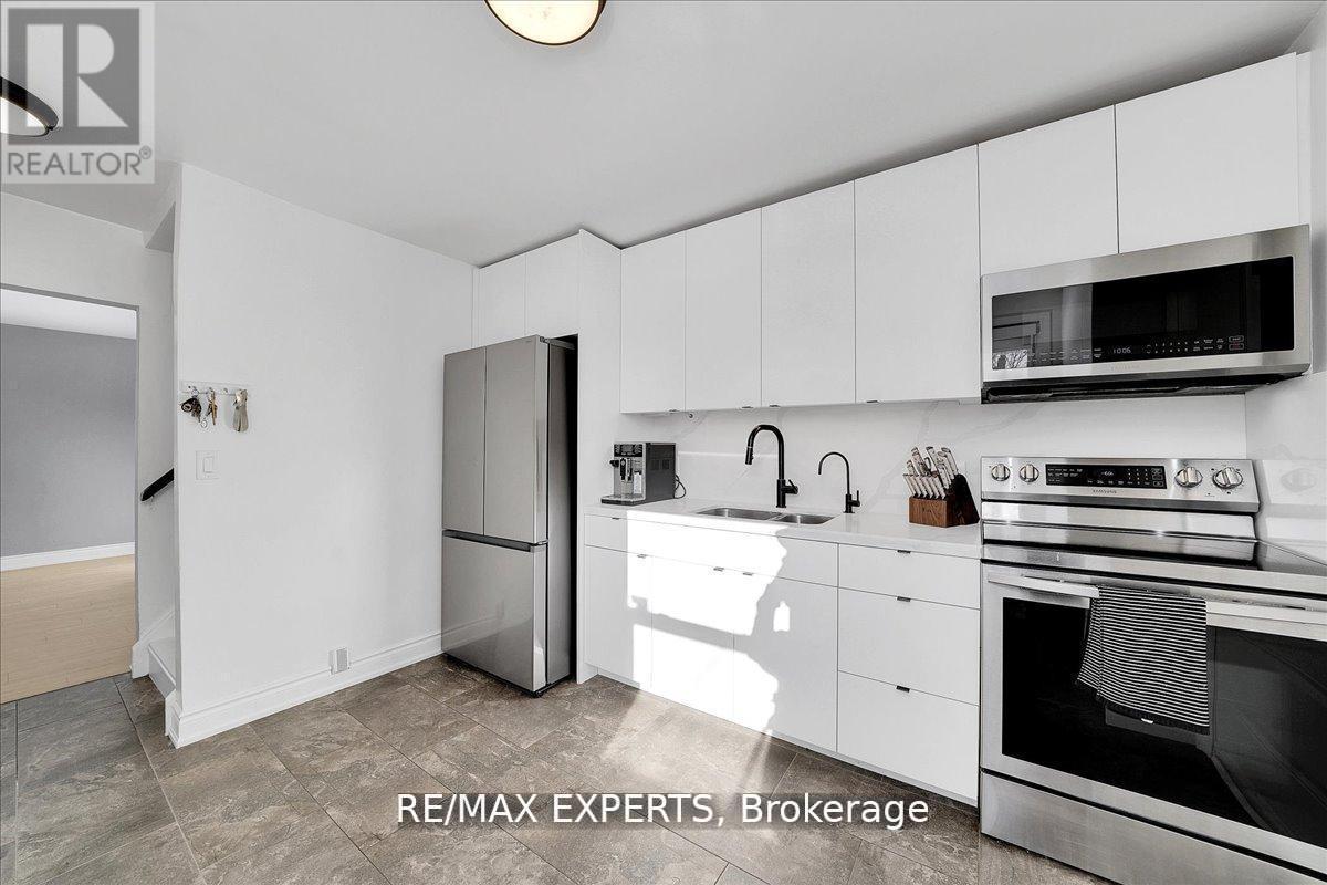 60 Anthony Road, Toronto, Ontario  M3K 1B3 - Photo 9 - W12943186