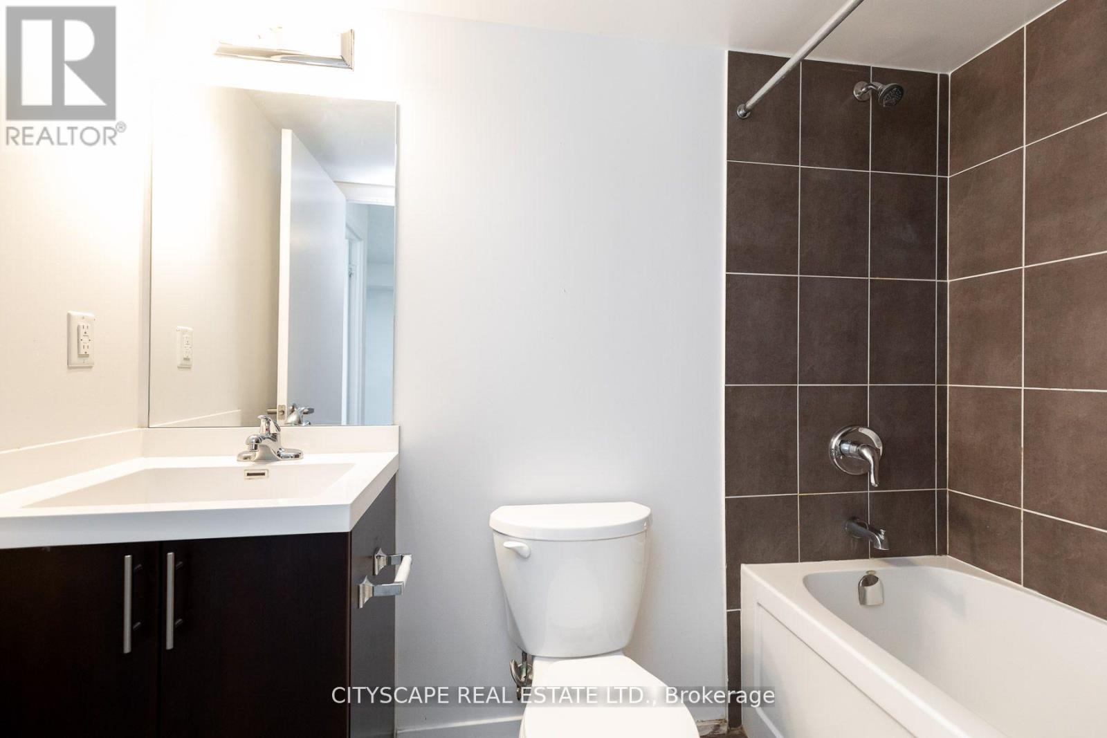 1910 - 1410 Dupont Street, Toronto, Ontario  M6H 2B1 - Photo 10 - W12943192