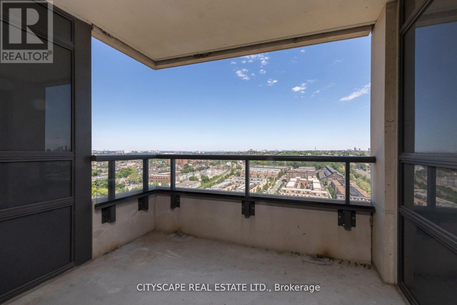 1910 - 1410 Dupont Street, Toronto, Ontario  M6H 2B1 - Photo 11 - W12943192