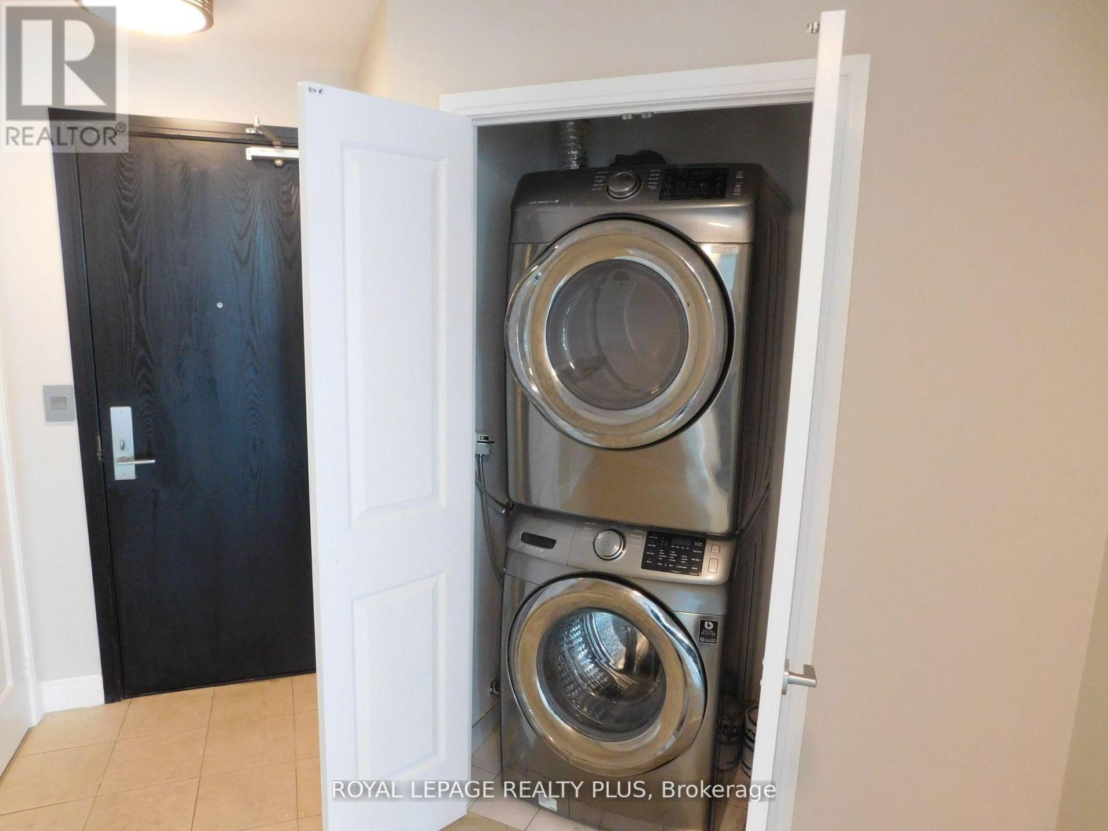 1103 - 90 Absolute Avenue, Mississauga, Ontario  L4Z 0A3 - Photo 9 - W12943196